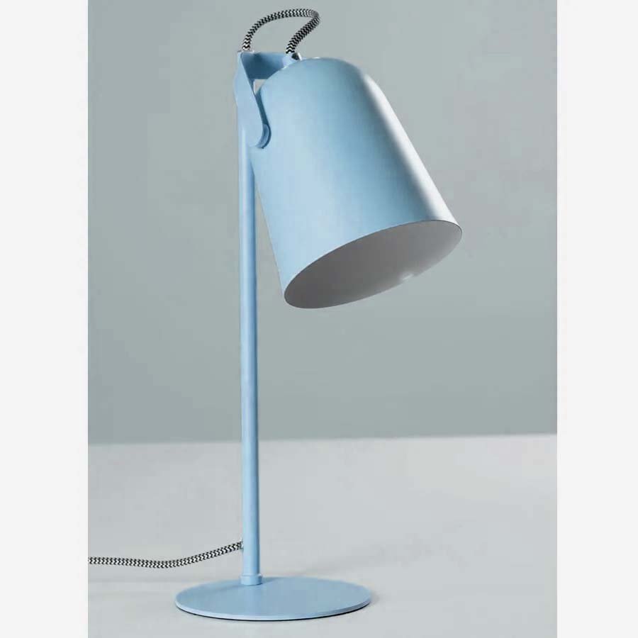 Lampada da tavolo in metallo azzurra